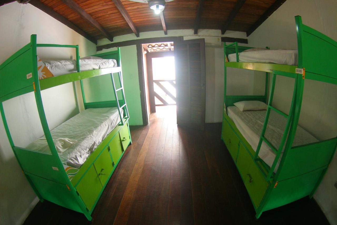 Tubes Inn Maresias